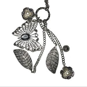 Butterfly flower necklace